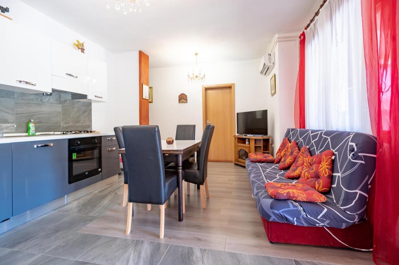 Apartments Ruza Dragove Dugi Otok Ngoại thất bức ảnh